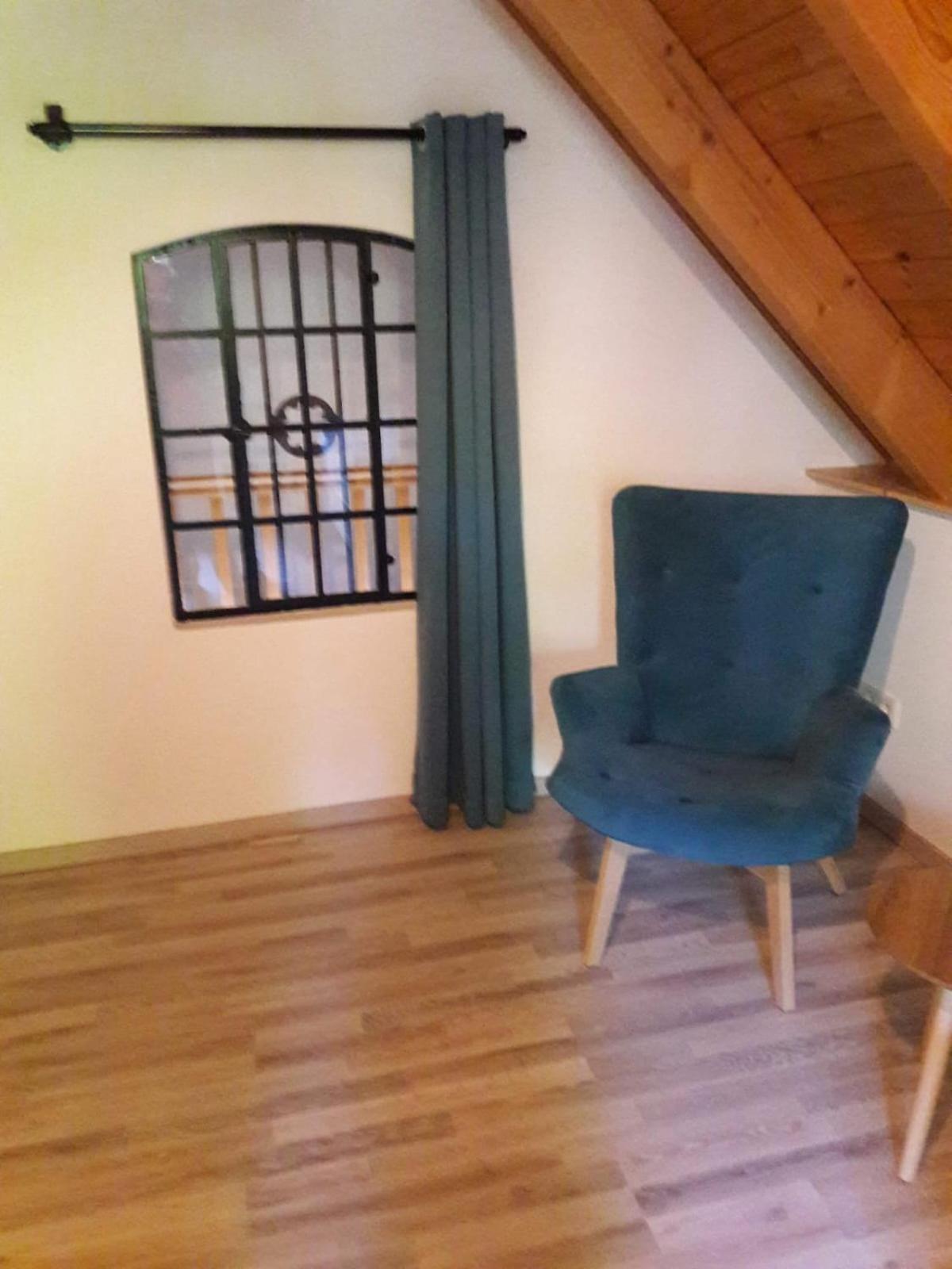 Tolles Ferienhaus In Pilsum - Ferienhaus Trientje - Mit Garten Und Ueberdachter Terrasse Bagian luar foto